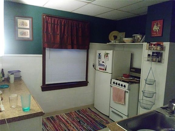 4th image of 574 Bird Ave
