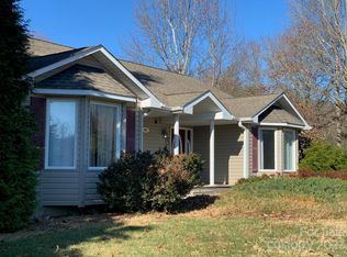 847 Jackson Rd, Fletcher, NC 28732