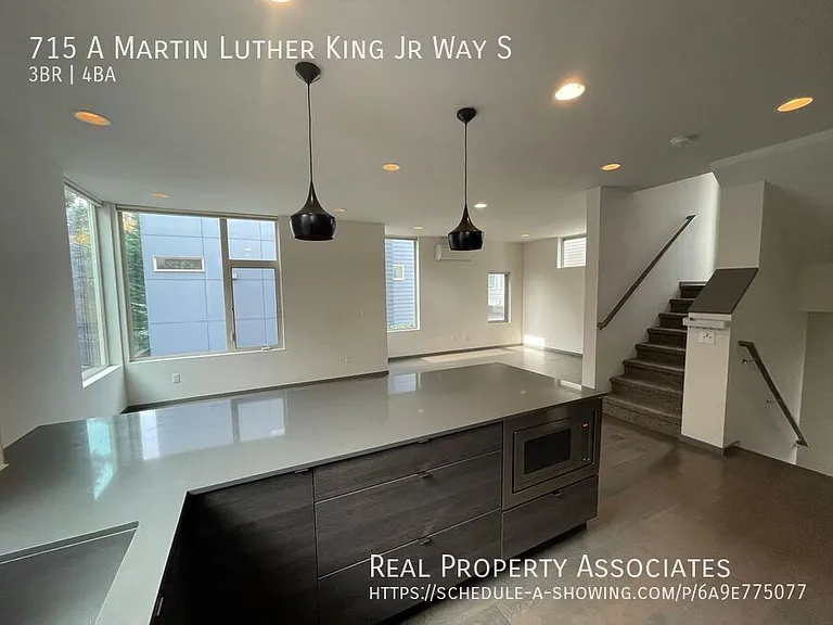 715 A Martin Luther King Jr Way S — Photo 3