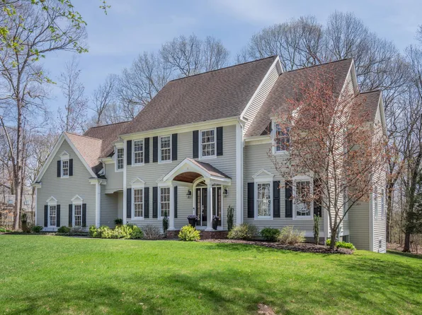 8 Asbury Holow Hollow, Farmington, CT 06032