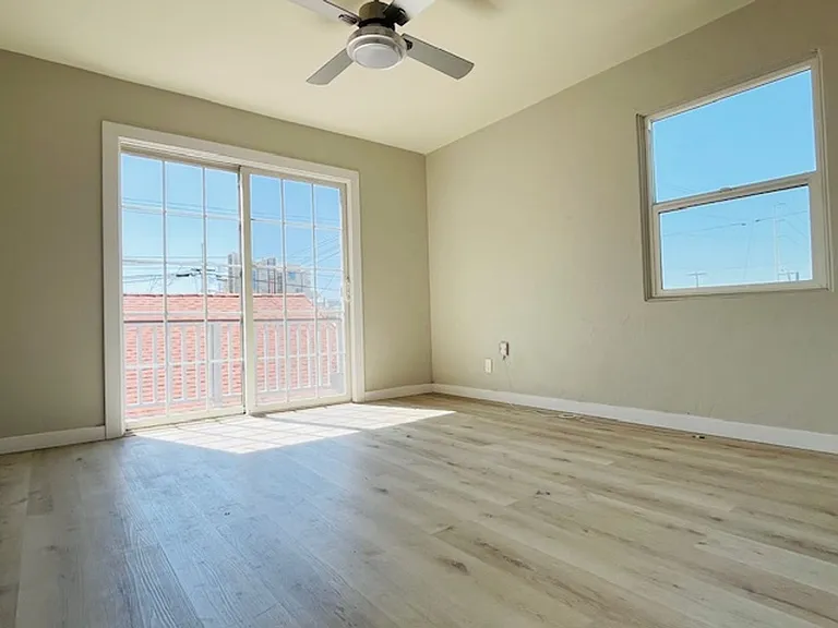 4084-4090 Kansas Street — Photo 12