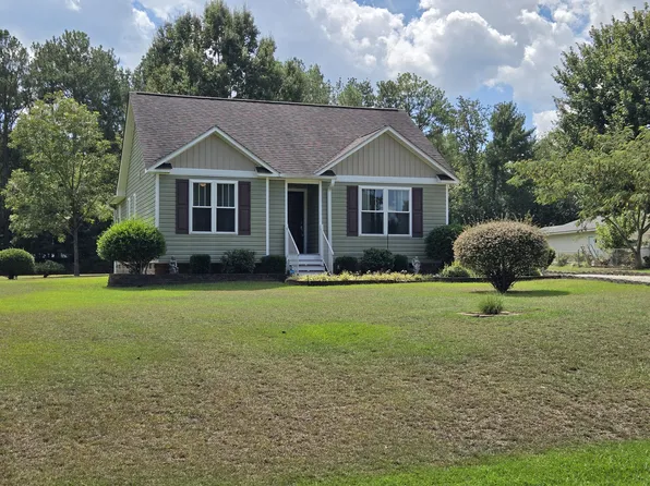 282 Vuncannon Dr, Fuquay Varina, NC 27526
