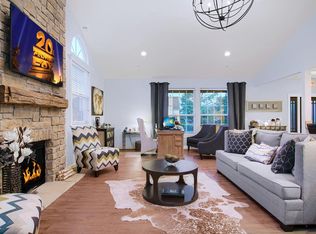 3216 Patterson Place Dr, Saint Louis, MO 63129