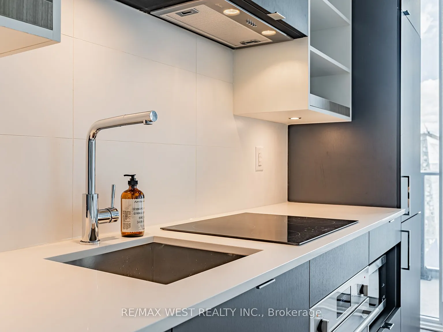 2 bed, $2,699 — Photo 3