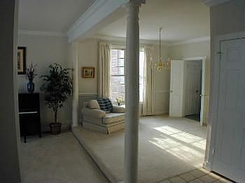 4th image of 3219 Hollyhock Dr
