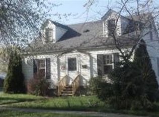 1001 E 3rd St, Port Clinton, OH 43452