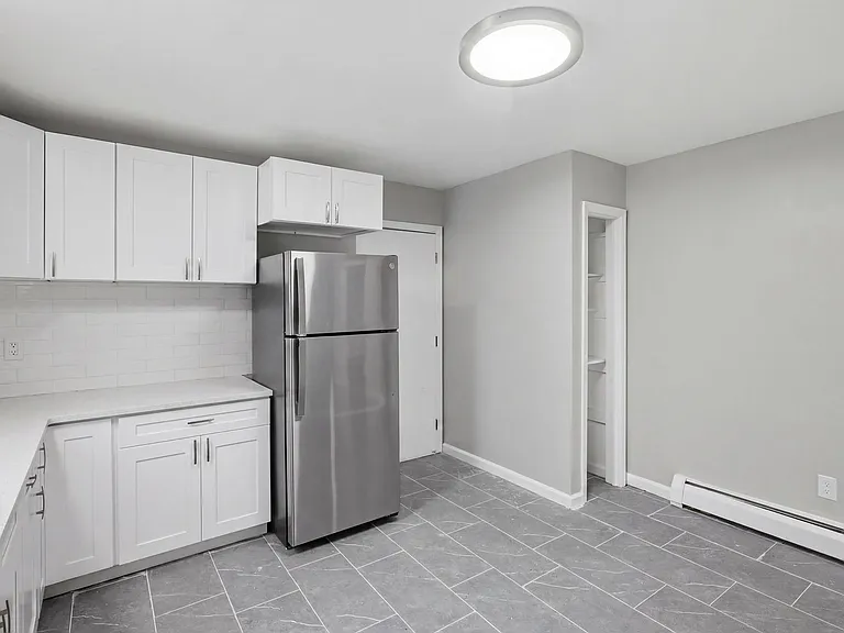 25 Elizabeth St — Photo 1