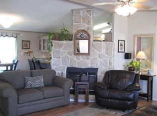 2533 Franzen Rd SW, Albuquerque, NM 87105