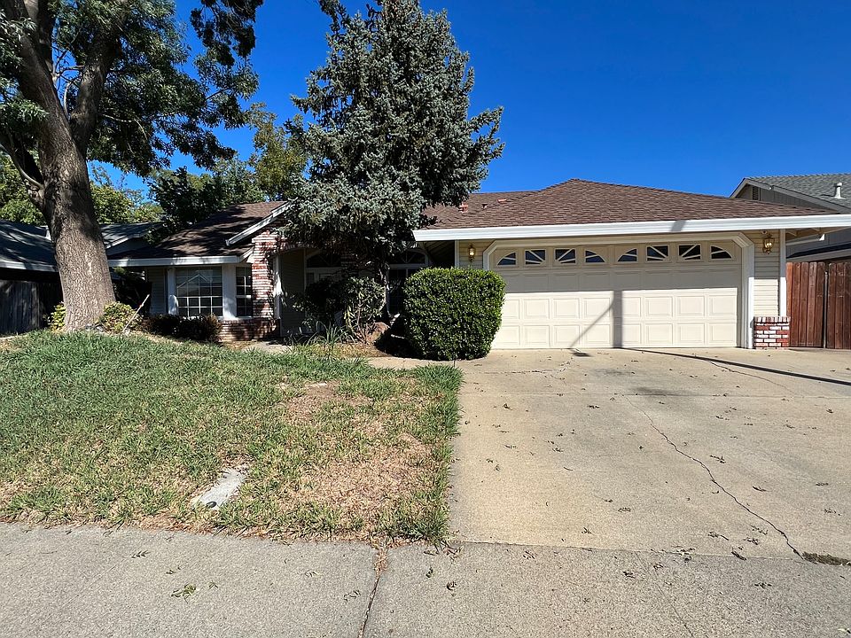 1st image of 1673 Rebecca Dr