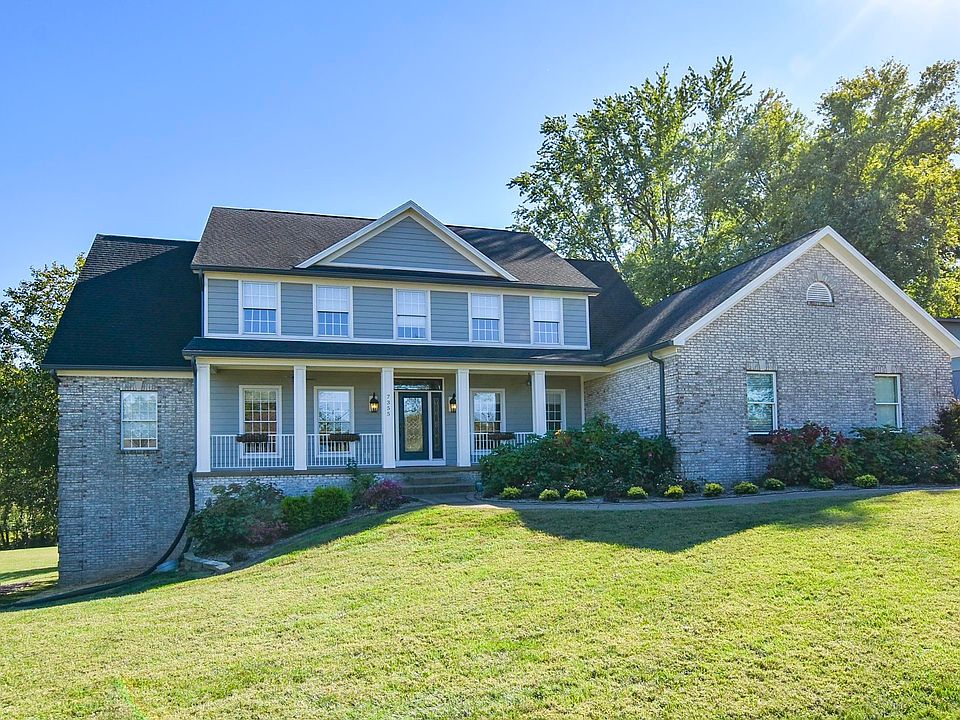 1st image of 7355 Parkridge Dr