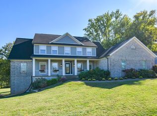 7355 Parkridge Dr, Newburgh, IN 47630