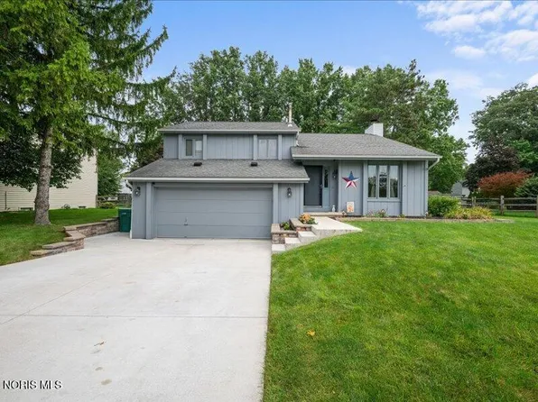 10362 N Bramblewood Rd, Perrysburg, OH 43551