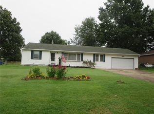 3011 Ashland Ridge Rd, Kansas City, MO 64129