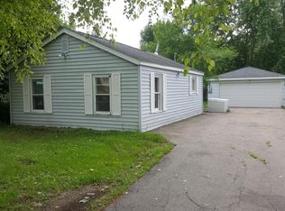 11346 271st Ave, Trevor, WI 53179