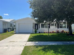 1705 SW 16th St, Boynton Beach, FL 33426