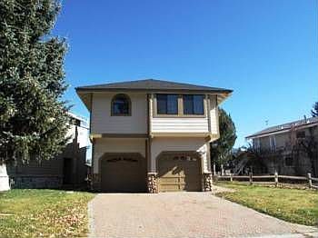 2nd image of 423 Wedeln Ct