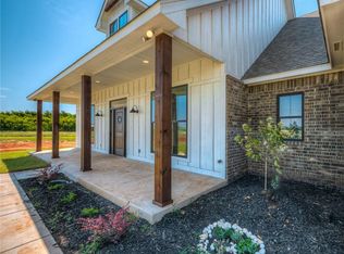 1067 Rheagen Kay Ave, Tuttle, OK 73089