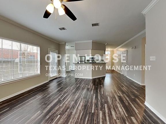 4th image of 8638 Plum Lake Dr