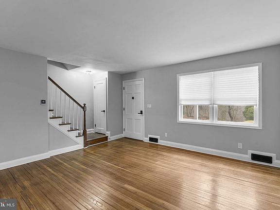 5th image of 1607 Stonewood Rd