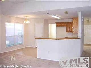 4th image of 4423 Emerald Leaf Dr