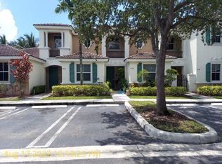 4260 NE 9th St, Homestead, FL 33033