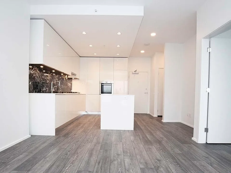 4650 Brentwood Blvd #2408