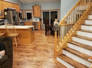 4671 204th Ln NW, Oak Grove, MN 55303