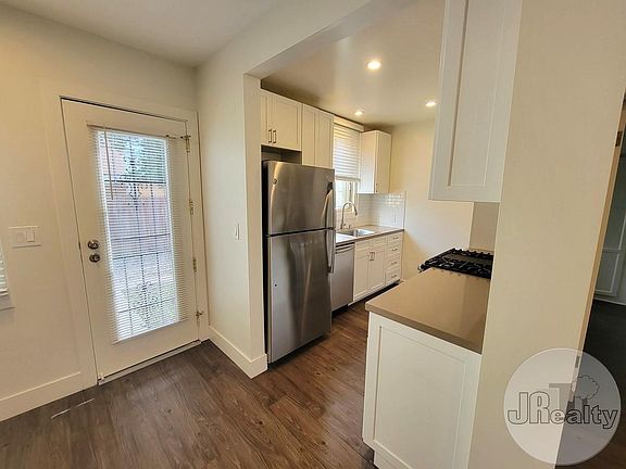 5th image of 8897 Reading Ave