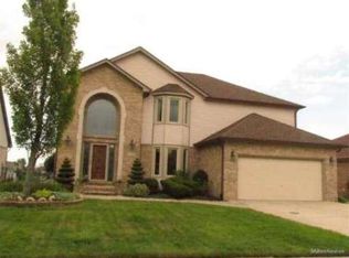 53444 Jessica Ln, Chesterfield, MI 48051