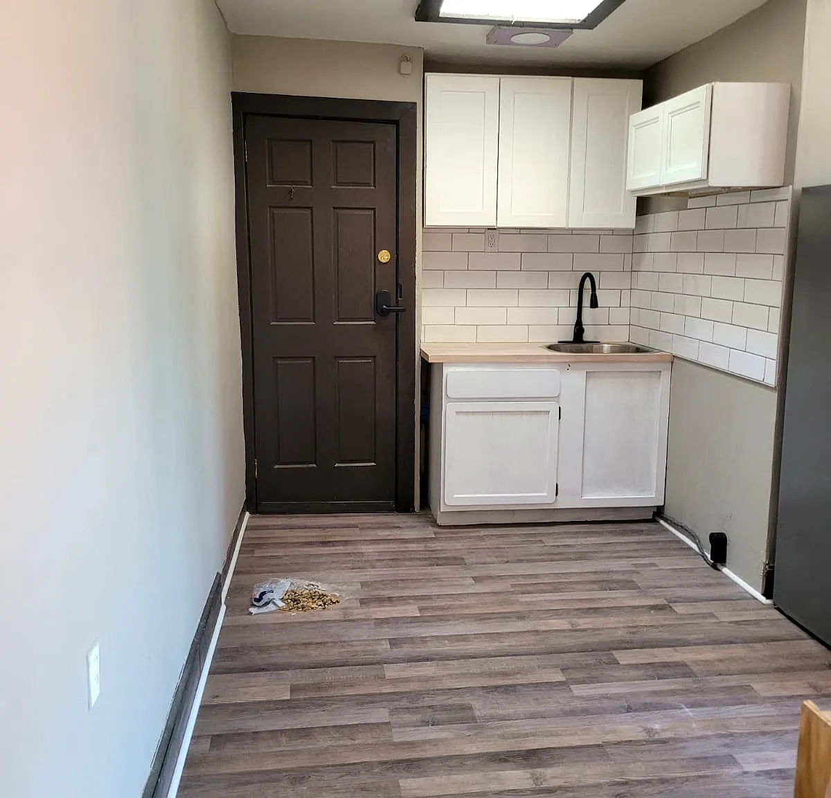 1443 Fairview St — Photo 2