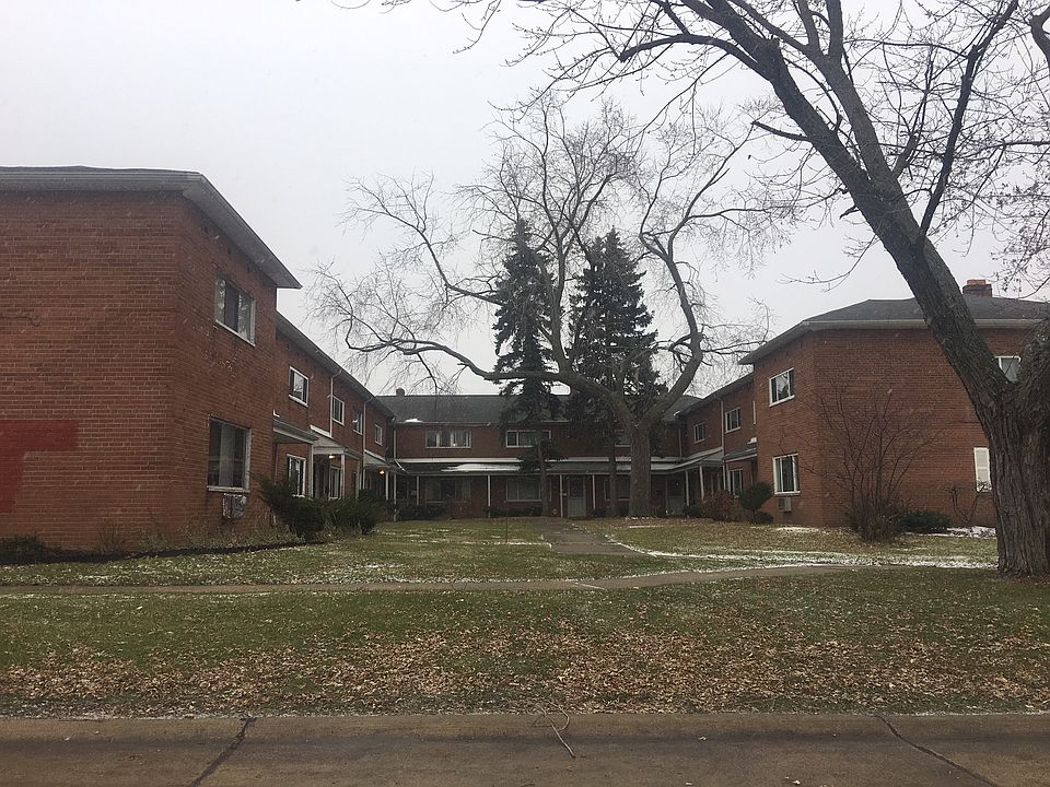 1st image of 23756 Banbury Cir APT 11