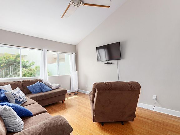 4th image of 2638 N 58th St