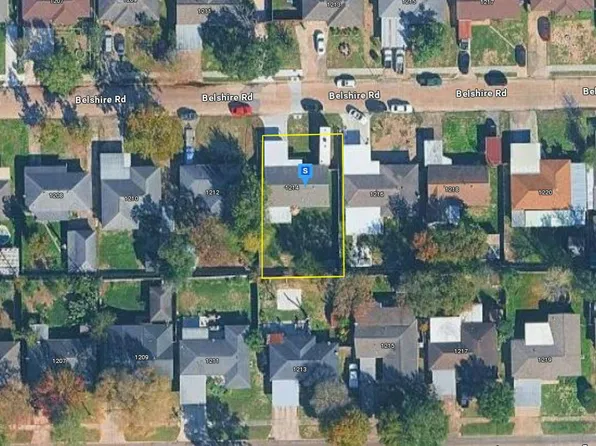1214 Belshire Rd, Pasadena, TX 77502