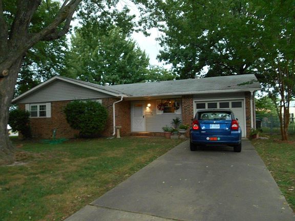 2nd image of 1300 Janda Dr