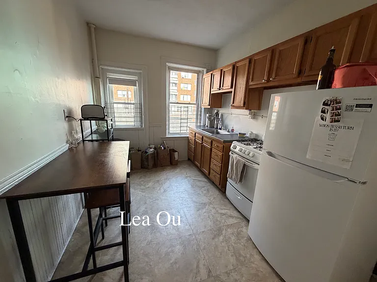 11 Mount Hood Rd #1 — Photo 10