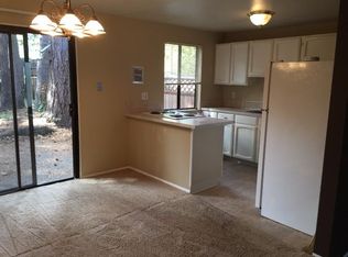1370 Parrish St, Lake Oswego, OR