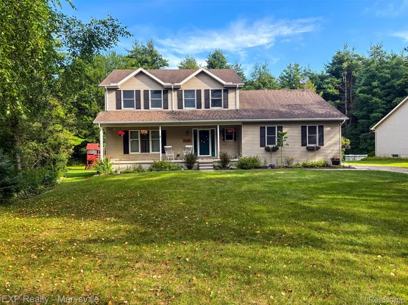 5538 Klettner Rd, Saint Clair, MI 48079