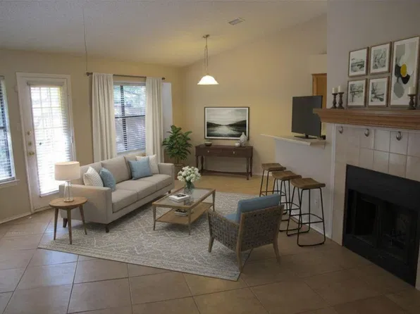 1301 Texas Oak Way, Cedar Park, TX 78613