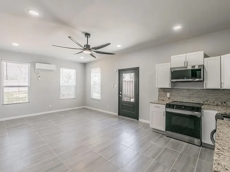 191 County Road 4849 #5 — Photo 3