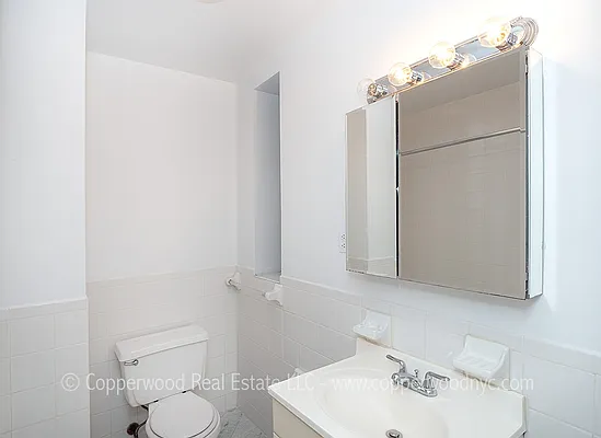 Rented by Copperwood Real Estate | media 21