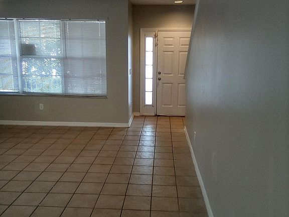 3rd image of 11124 Newbridge Dr