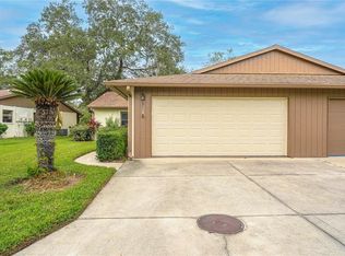 4711 Oak Hill Dr #5, Sarasota, FL 34232