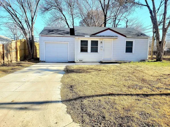 4626 S Laclede St, Wichita, KS 67217