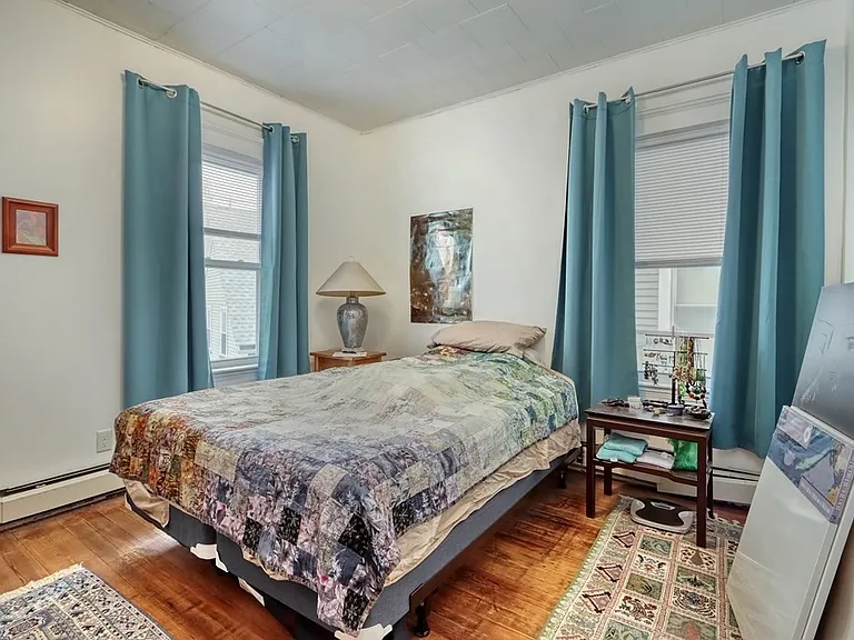 26 Oakland St #2 — Photo 5