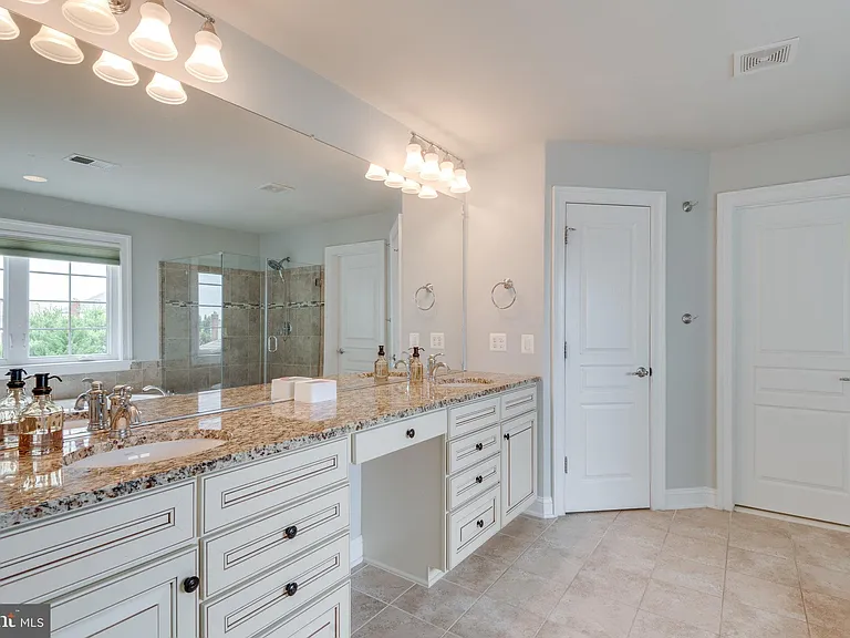 41398 Hagley Pl — Photo 29