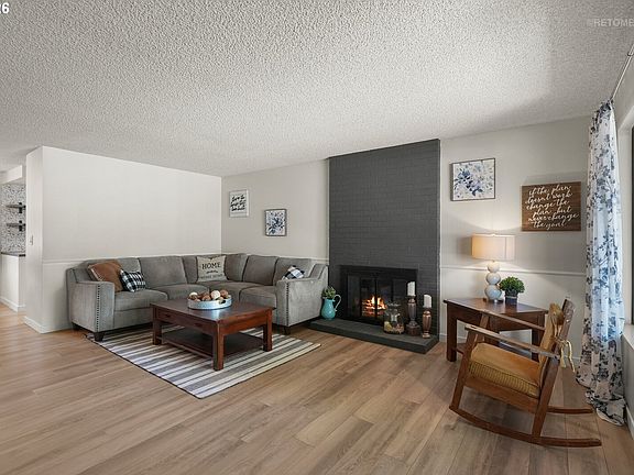 5th image of 20350 SW 86th Ave