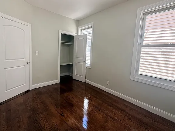 203 N 15th St #2 — photo 3 of 7