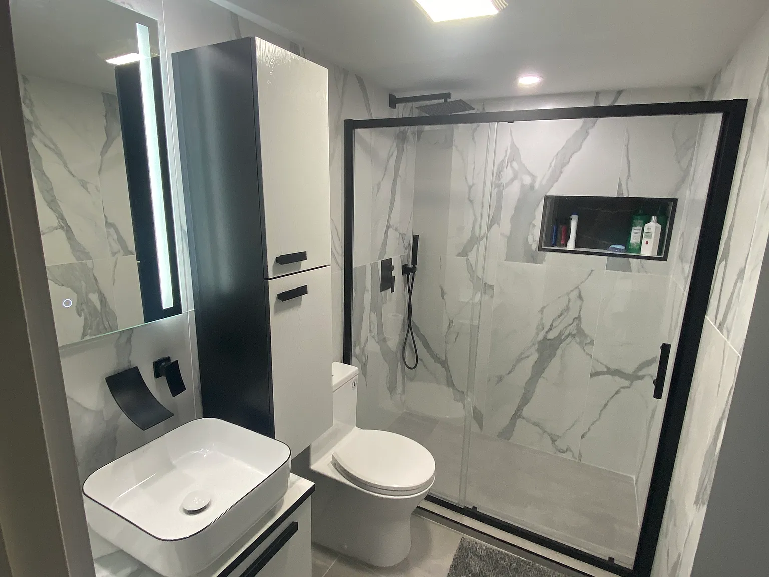 3 bed, 1050 sqft, $1,200 — Photo 3