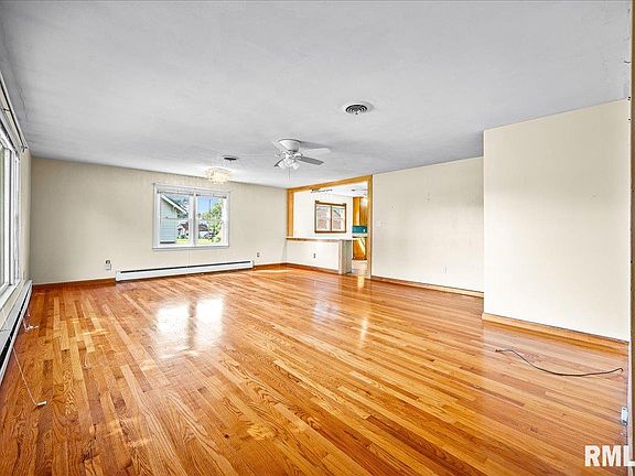 3rd image of 46 Hawkinson Ave