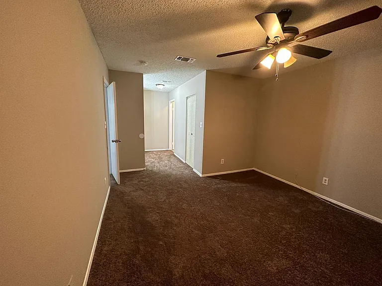 11225 W Atlantic Blvd — Photo 8